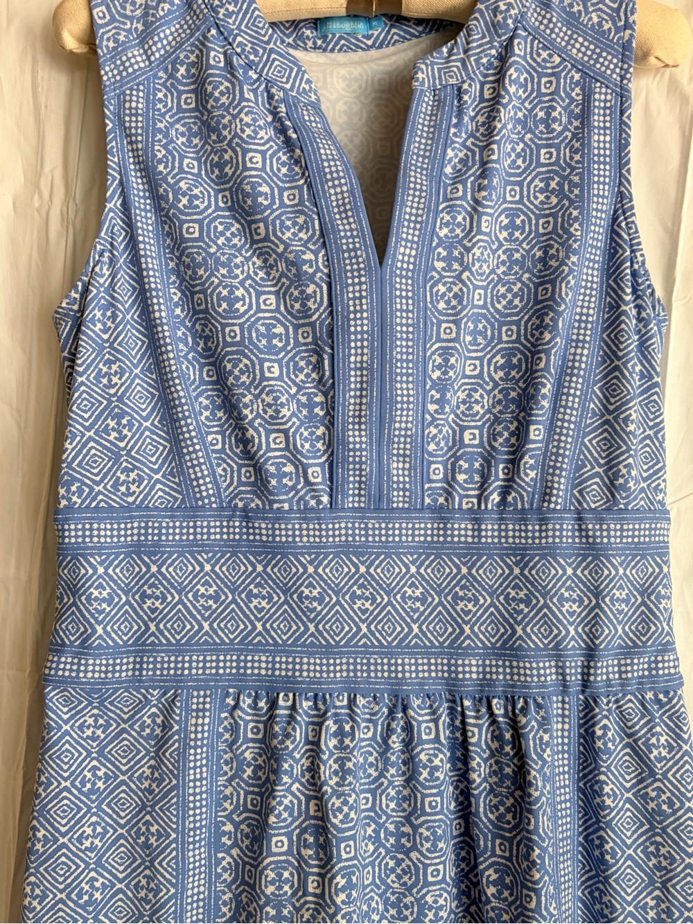 J. McLaughlin Blue Printed Sleeveless Midi Dress - Picture 4 of 11